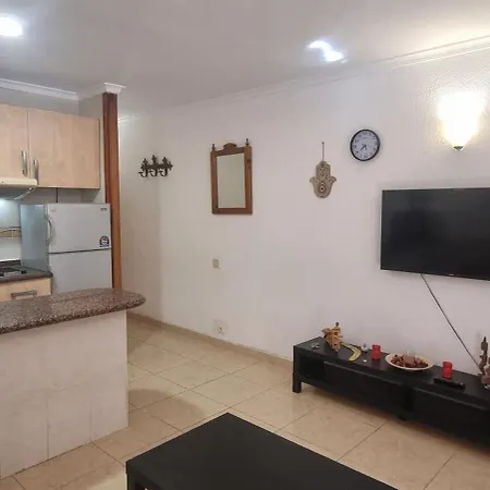 Casa Casey Juncos Ii Appartement