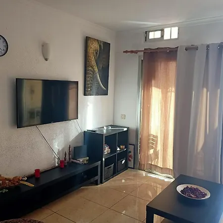 Casa Casey Juncos Ii Appartement