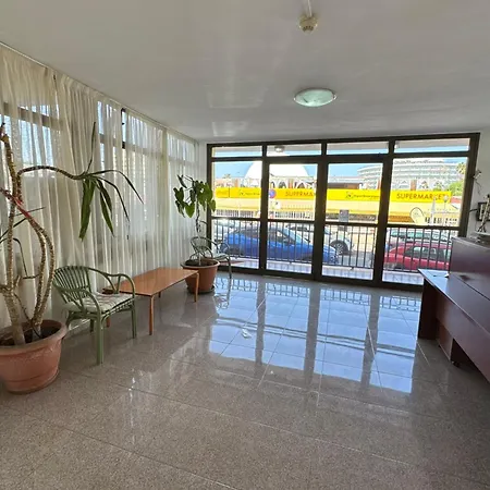 Casa Casey Juncos Ii Appartement