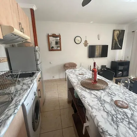 Casa Casey Juncos Ii Appartement